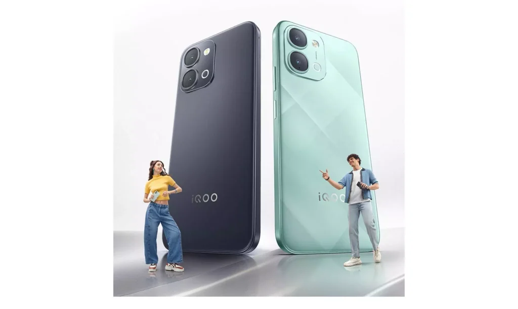 iqoo z11x smartphone design back camera look